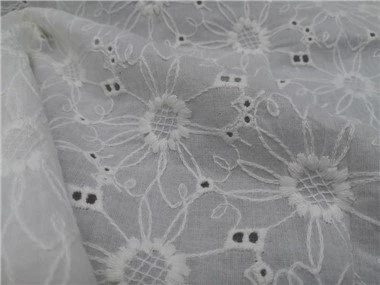 綿100%刺繡レース生地